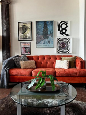 420 Friendly BOHO Loft Downtown KING suite FREE parking